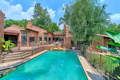 739625_1-_3_Romajador_Ave__Sandhurst_-_Michael_26.jpg